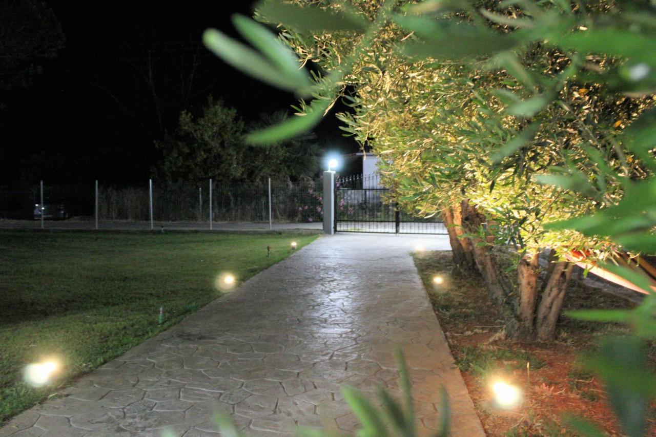 Chalkidiki Beach House Nea Poteidaia Exterior photo